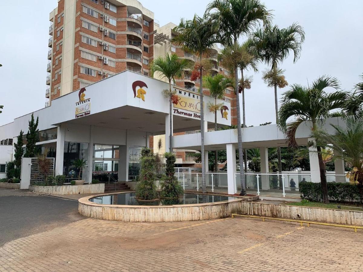 Apartamento Império Romano Caldas Novas Exterior foto